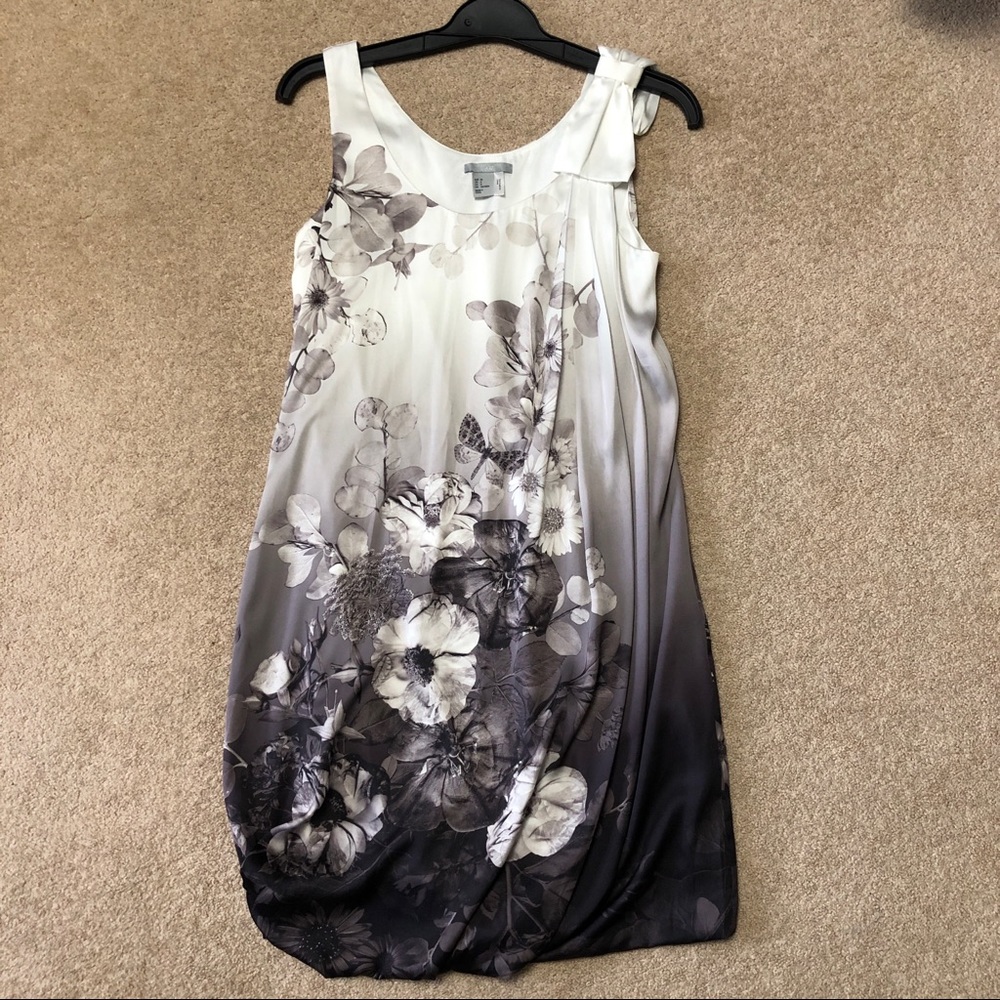 H&M Grey Gradient Floral Dress